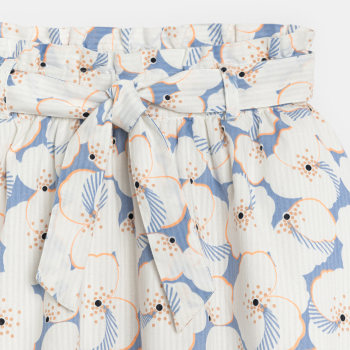 تنورة زرقاء اللون واسعة مطبوع عليها للفتيات